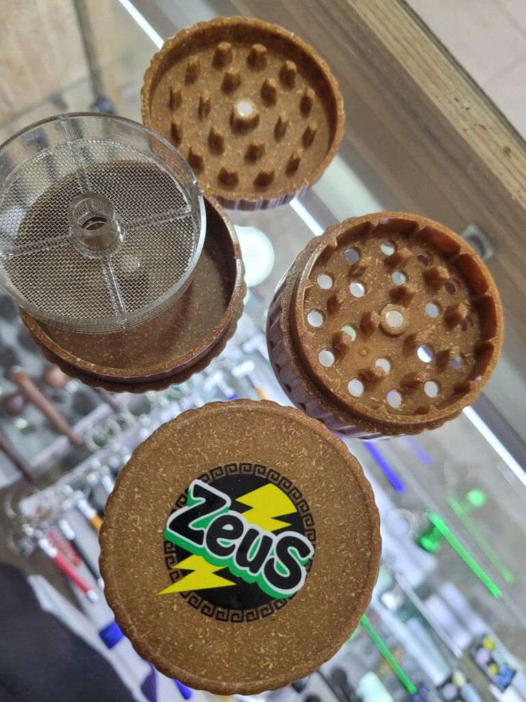 12427 PICADOR ZEUS HEMP 4 PARTES 