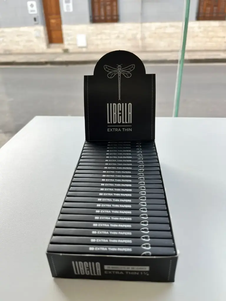 PAPEL LIBELLA NEGRO CORTO 