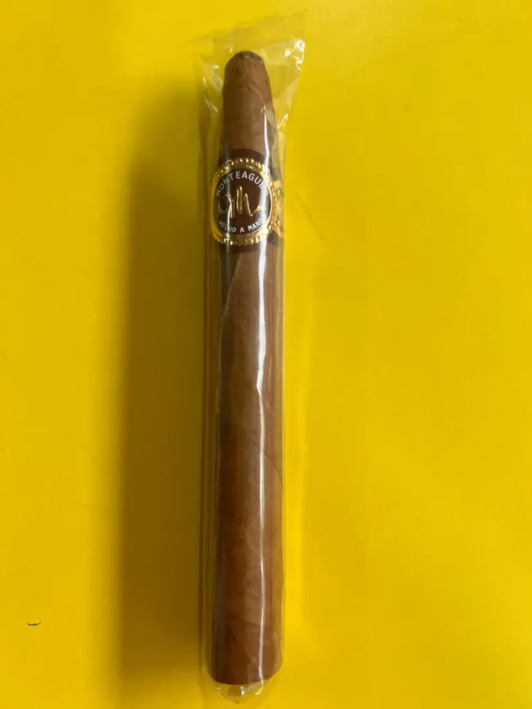 Cigarro Monteagudo Piramide